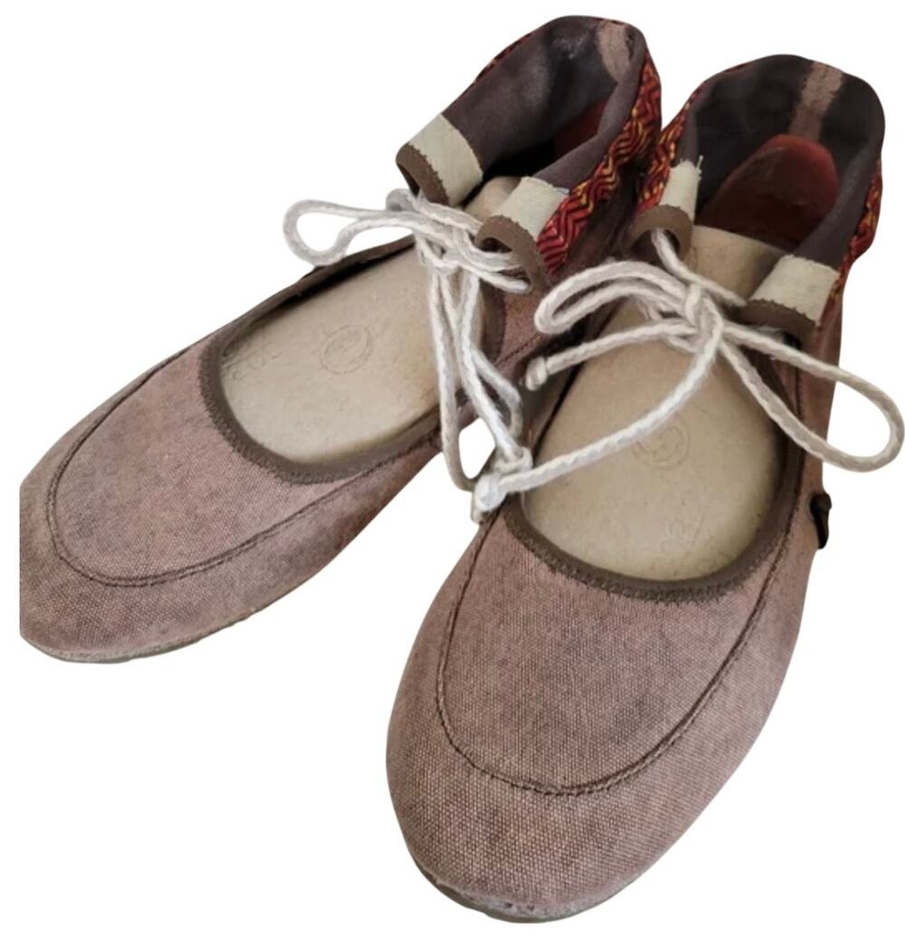 Merrell 'Samphire' Women's 6 Lace Up Canvas Flat Taupe Comfort Shoe